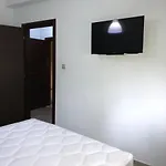Metamorfosis Apartments *