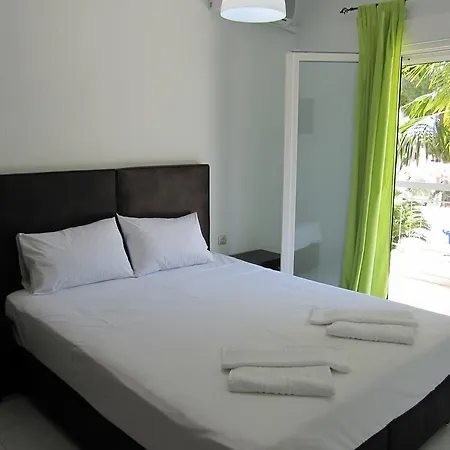 Metamorfosis Apartments